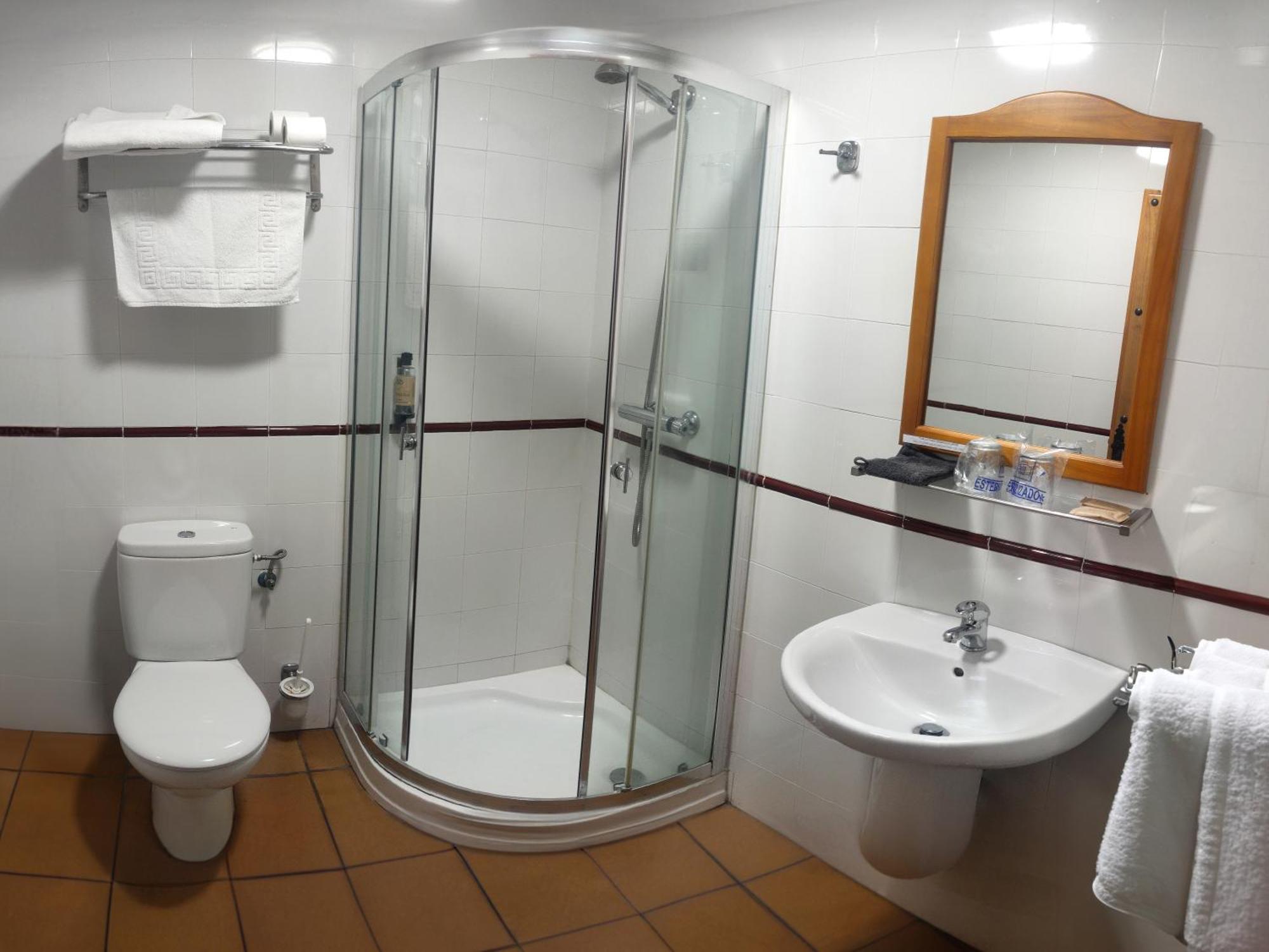 Hostal Altamira Guadalupe Guadalupe  Zewnętrze zdjęcie