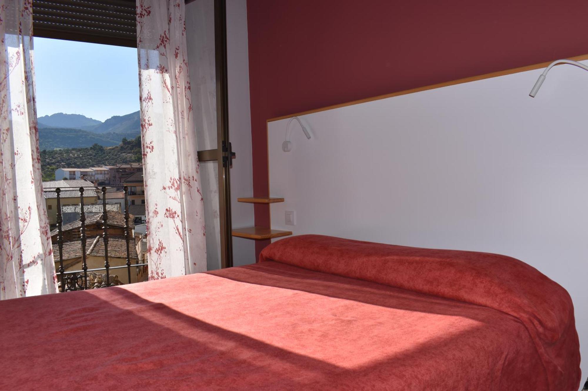 Hostal Altamira Guadalupe Guadalupe  Zewnętrze zdjęcie